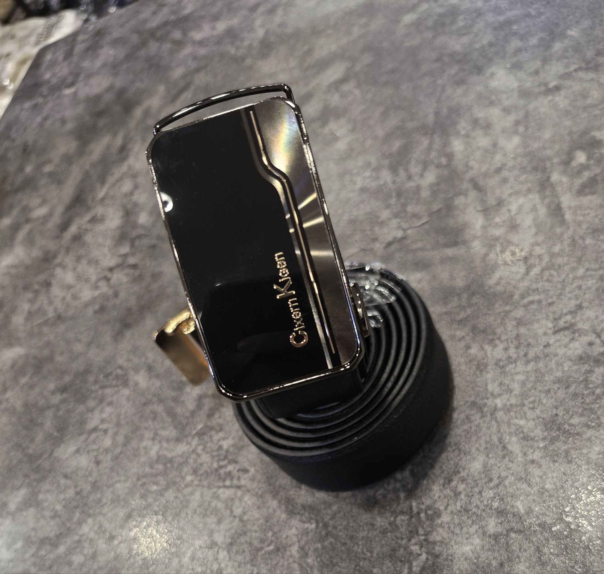 کمربند اتوماتیک Cixern Kigen | طراحی منحصربفرد