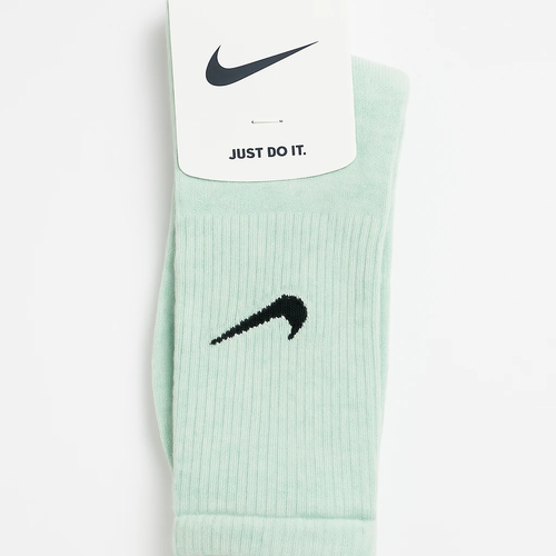 ✓ جوراب ورزشی نایک نعنایی