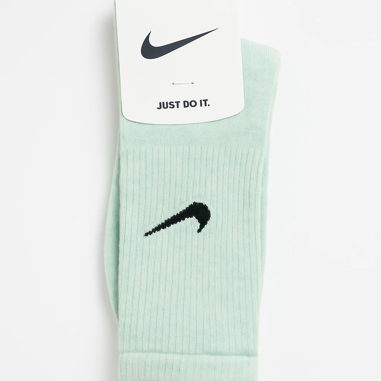 ✓ جوراب ورزشی نایک نعنایی